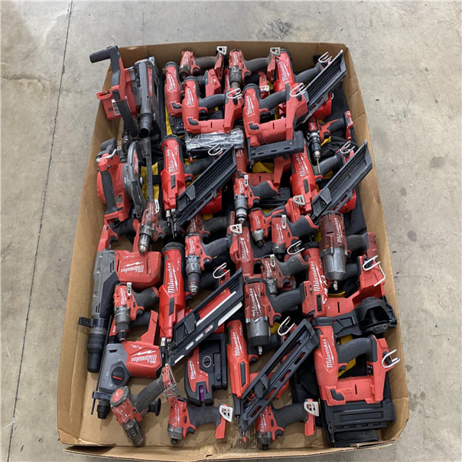 Houston Location AS IS - Tool Pallet