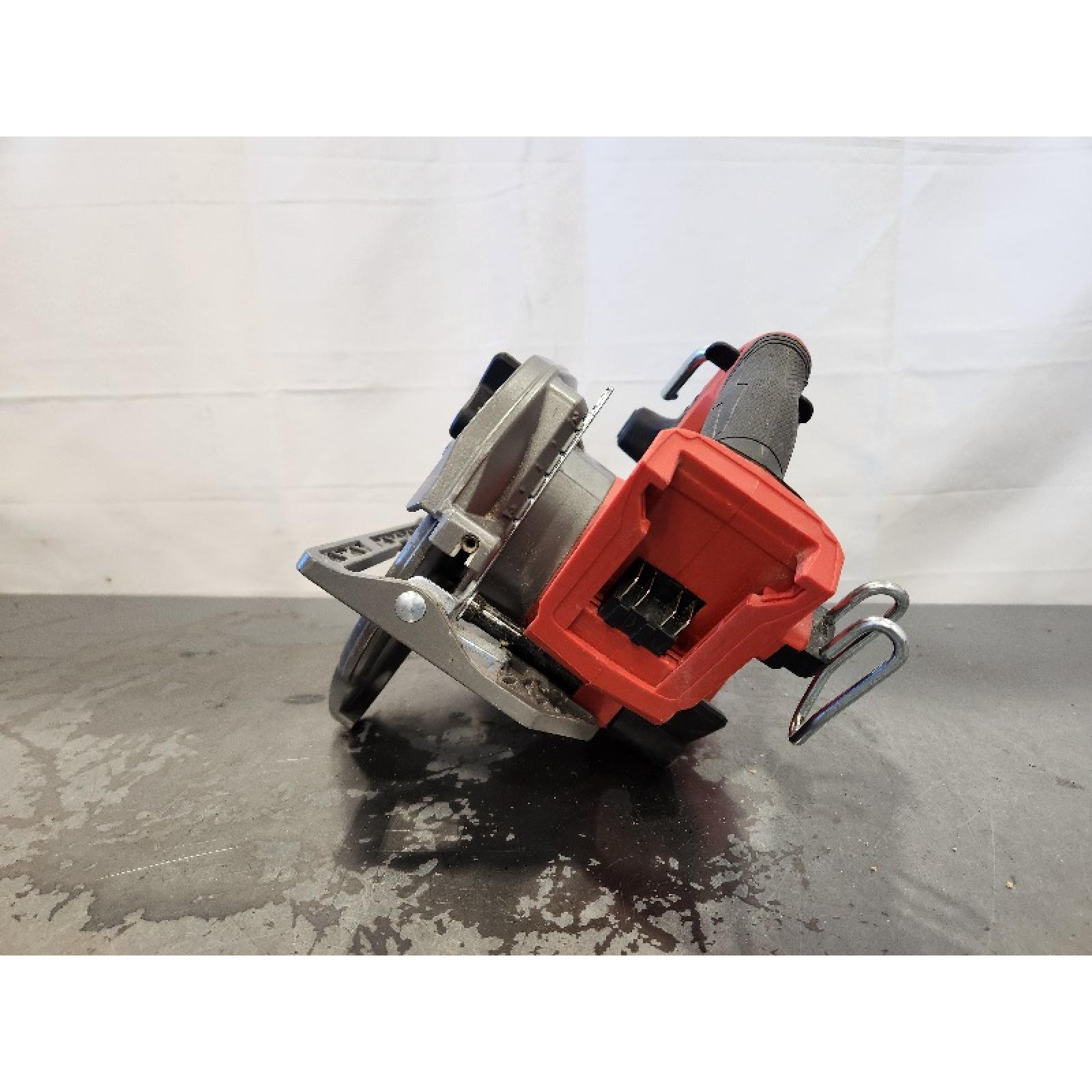 AS-IS- Milwaukee M18 FUEL 18V Lithium-Ion Brushless Cordless 6-1/2 in. Circular Saw (Tool-Only)