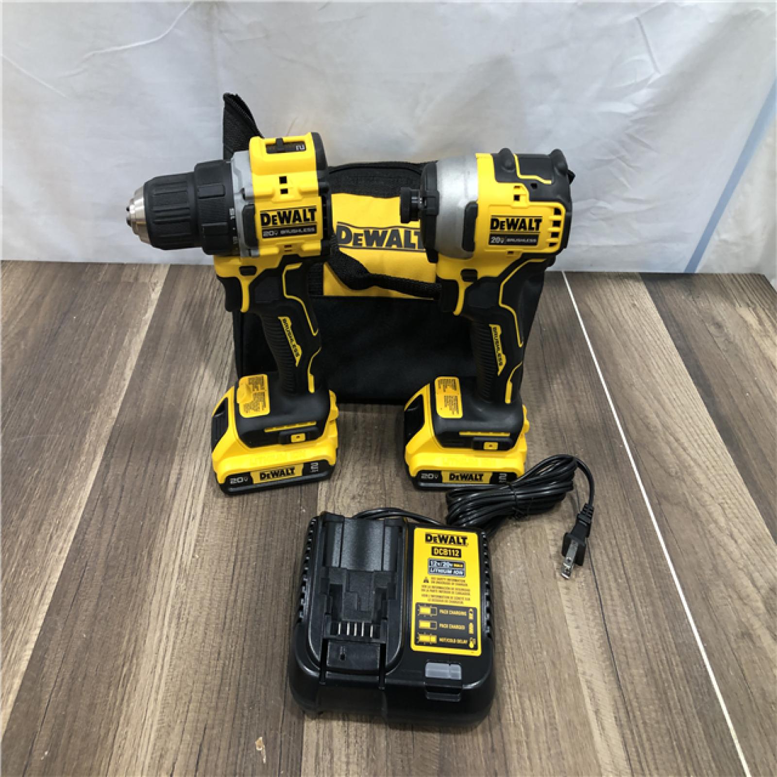AS-IS DEWALT ATOMIC 20-Volt MAX Lithium-Ion Cordless Combo Kit