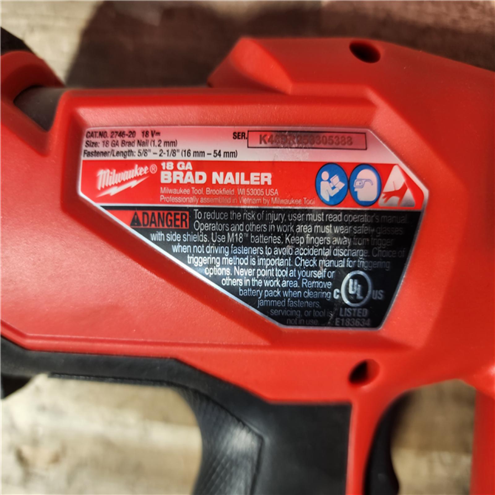 HOUSTON LOCATION - AS-IS Milwaukee FUEL 18-Volt Lithium-Ion Brushless Cordless Gen II 18-Gauge Brad Nailer (Tool-Only)