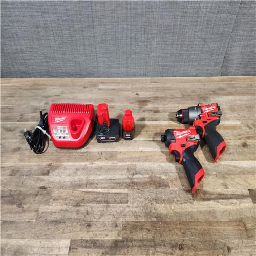 HOUSTON LOCATION - AS-IS MILWAUKEE 2 TOOL COMBO KIT W/ (2) BATTERY & CHARGER
