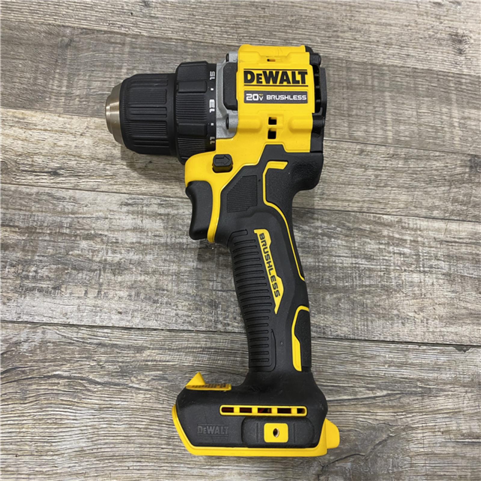 AS-IS DEWALT Atomic 20V Lithium-Ion Cordless Compact 1/2 in. Drill/Driver Kit
