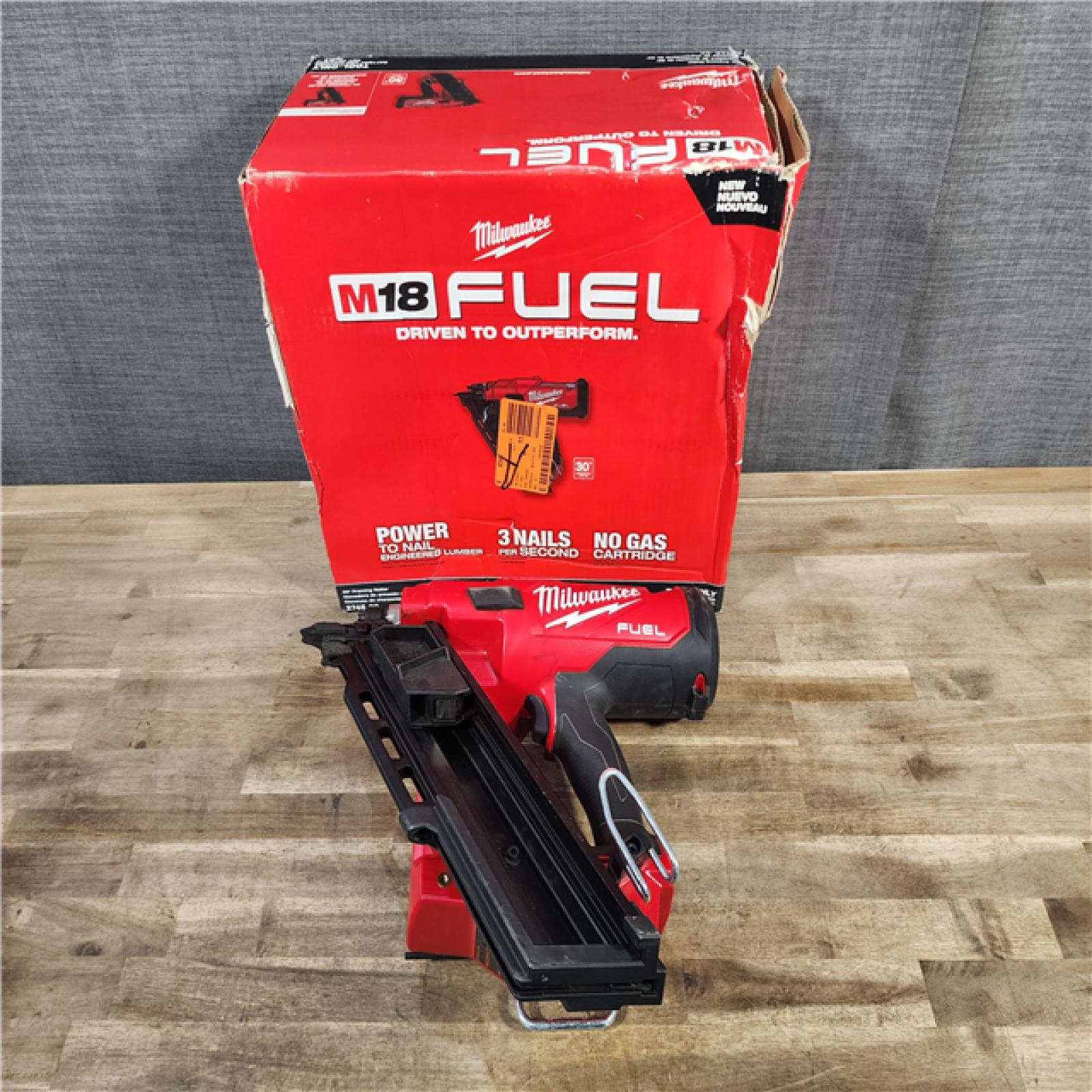 HOUSTON LOCATION - AS-IS M18 FUEL 3-1/2 in. 18-Volt 30-Degree Lithium-Ion Brushless Cordless Framing Nailer (Tool-Only)
