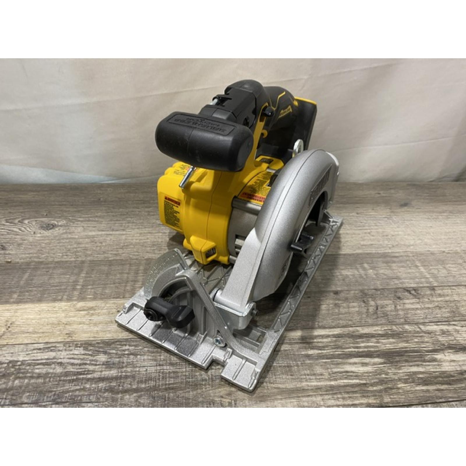AS-IS DEWALT 20V MAX Cordless Brushless 6-1/2 in. Sidewinder Style Circular Saw (Tool Only)