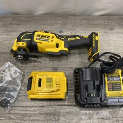 AS-IS DEWALT ATOMIC 20V MAX Cordless Brushless Oscillating Multi Tool Kit