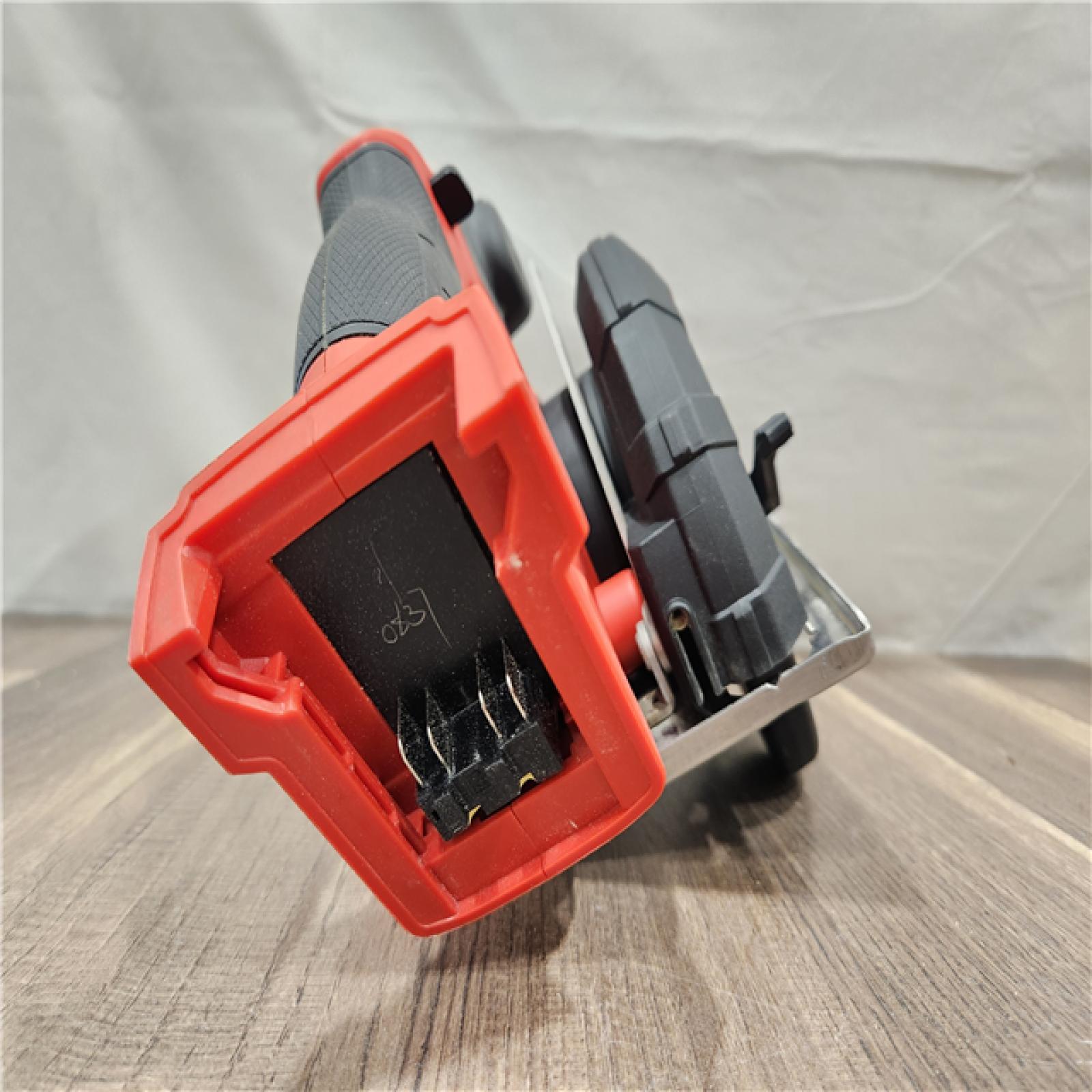 AS-IS- Milwaukee M18 FUEL 18V Brushless Lithium-Ion 5-3/8 Cordless Metal Saw (TOOL ONLY)