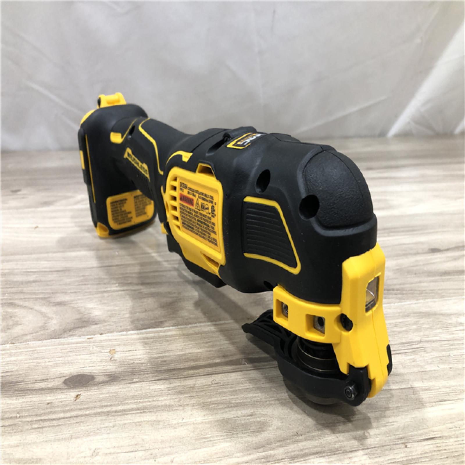 AS-IS DEWALT ATOMIC 20V MAX Cordless Oscillating Multi Tool (Tool Only)