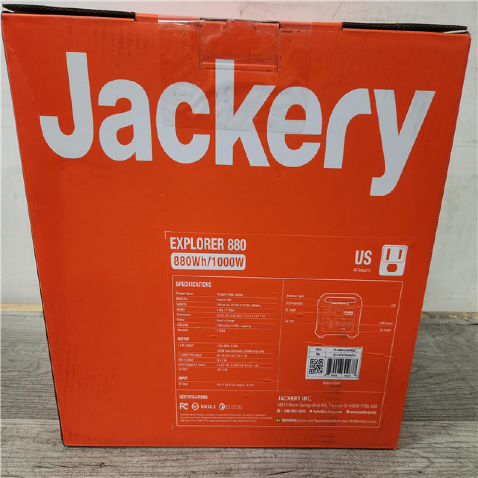 Phoenix Location NEW Jackery Explorer 880, 880Wh/1000W Model No: Explorer 880