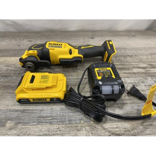 AS-IS DEWALT ATOMIC 20V MAX Cordless Brushless Oscillating Multi Tool Kit