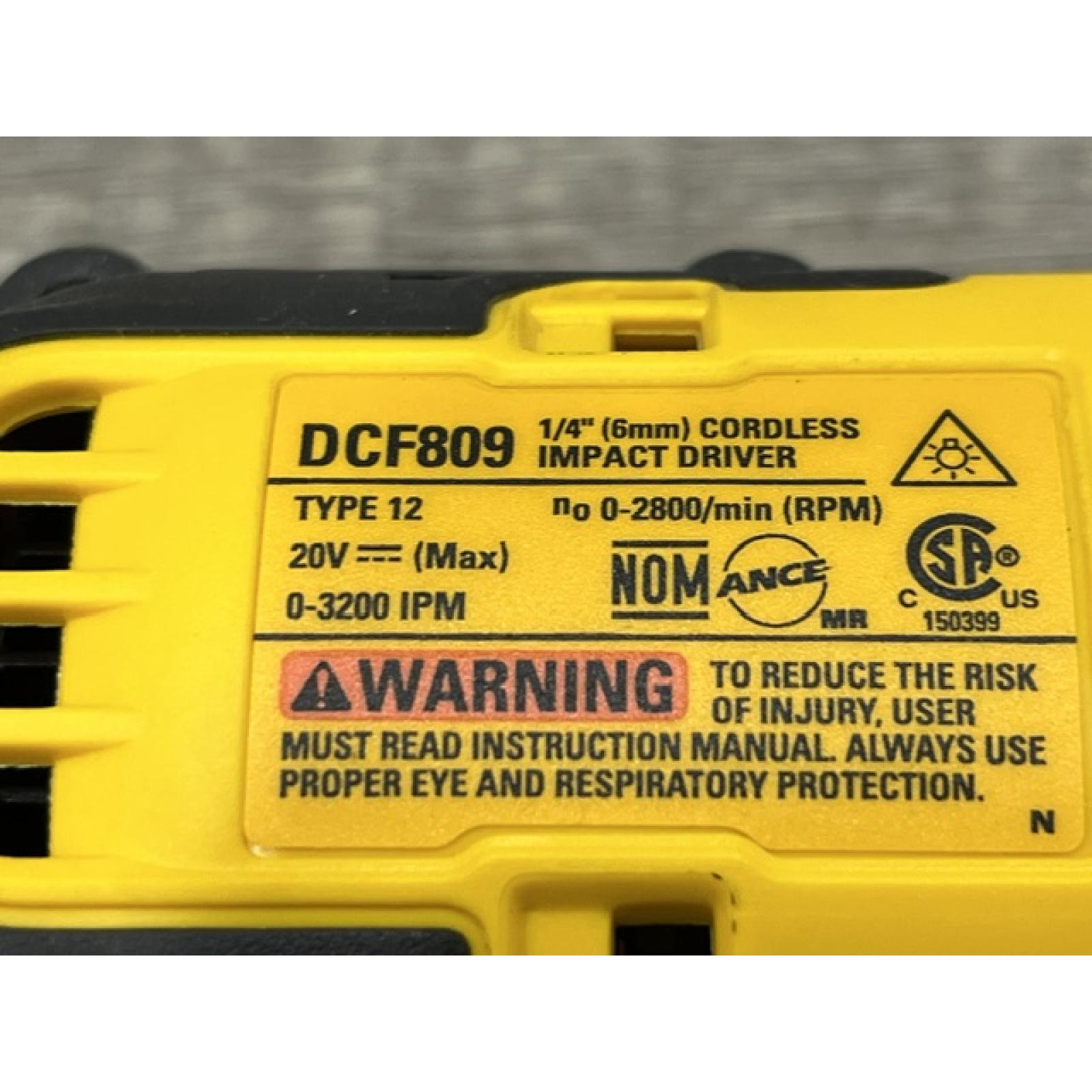 AS-IS DEWALT Atomic 20V Max Lithium-Ion Brushless Cordless Compact 1/4 in. Impact Driver Kit