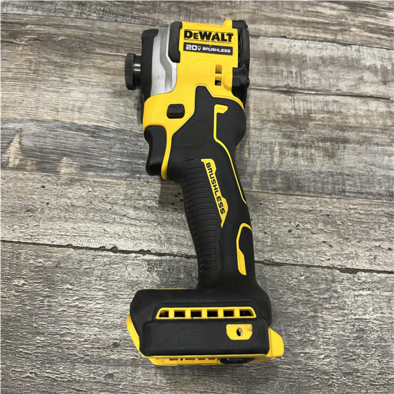 AS-IS DEWALT ATOMIC 20V MAX Lithium-Ion Cordless 1/4 in. Brushless Impact Driver Kit