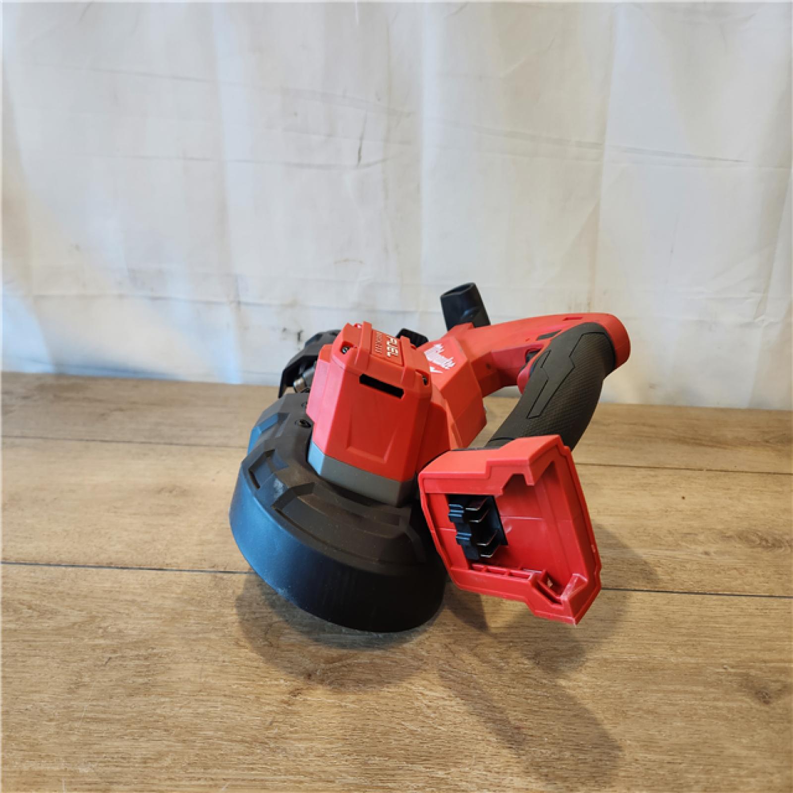AS-IS- Milwaukee FUEL 18V Lithium-Ion Brushless Cordless Compact Bandsaw (Tool-Only)