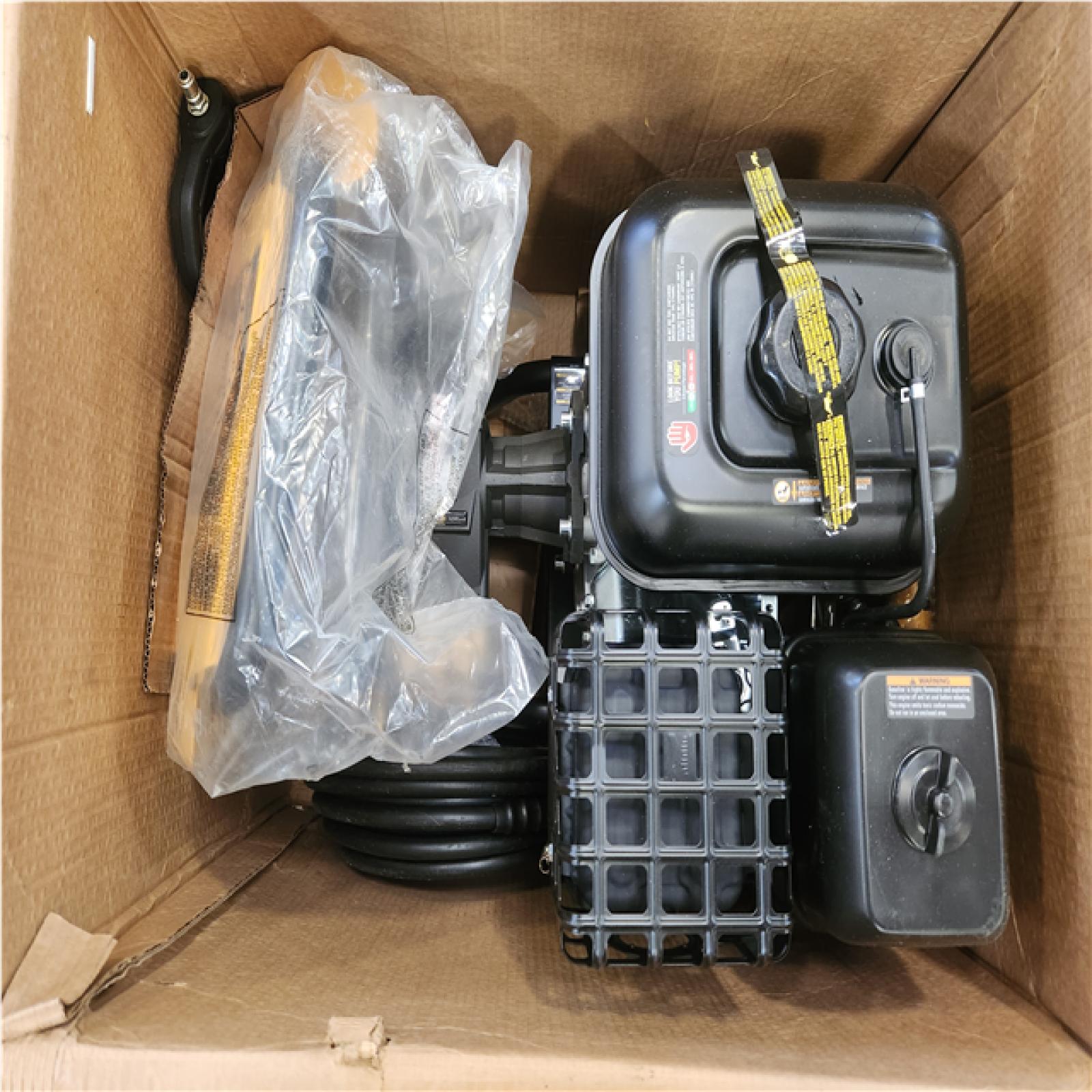 Phoenix NEW DEWALT 4400 PSI 4.0 GPM Cold Water Gas Pressure Washer