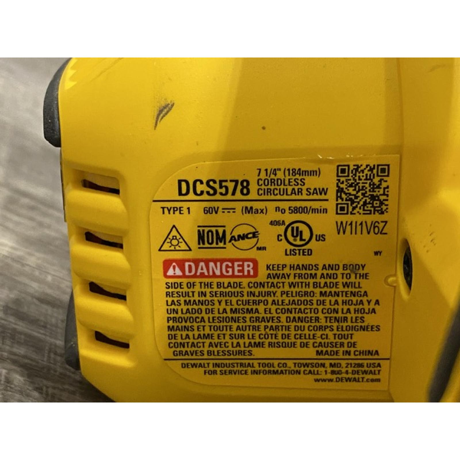 AS-IS DEWALT FLEXVOLT 60V MAX Cordless Brushless 7-1/4 in. Circular Saw with Brake (Tool Only)