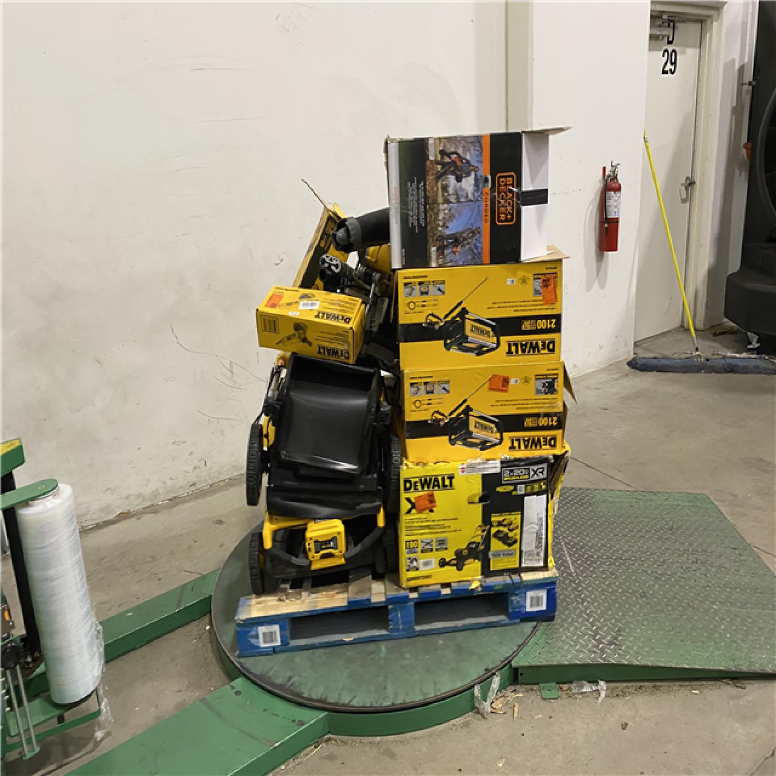 Dallas Location - As-Is DEWALT Tool Pallet