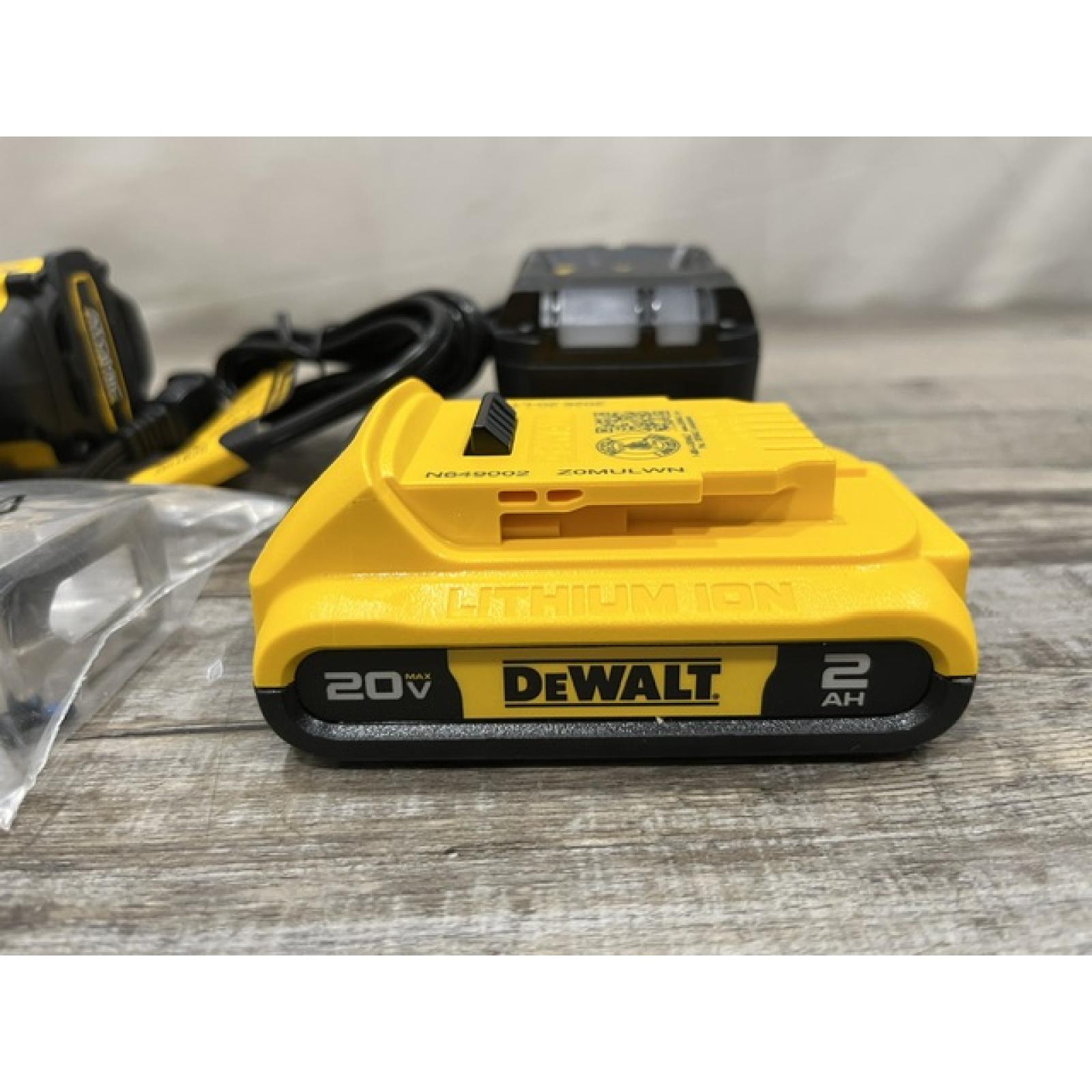 AS-IS DEWALT Atomic 20V Lithium-Ion Cordless Compact 1/2 in. Drill/Driver Kit