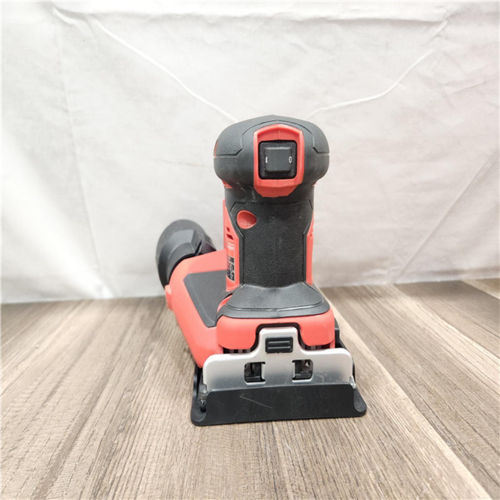 AS-IS- Milwaukee 1/4 in. Sheet Sander (Tool-Only)