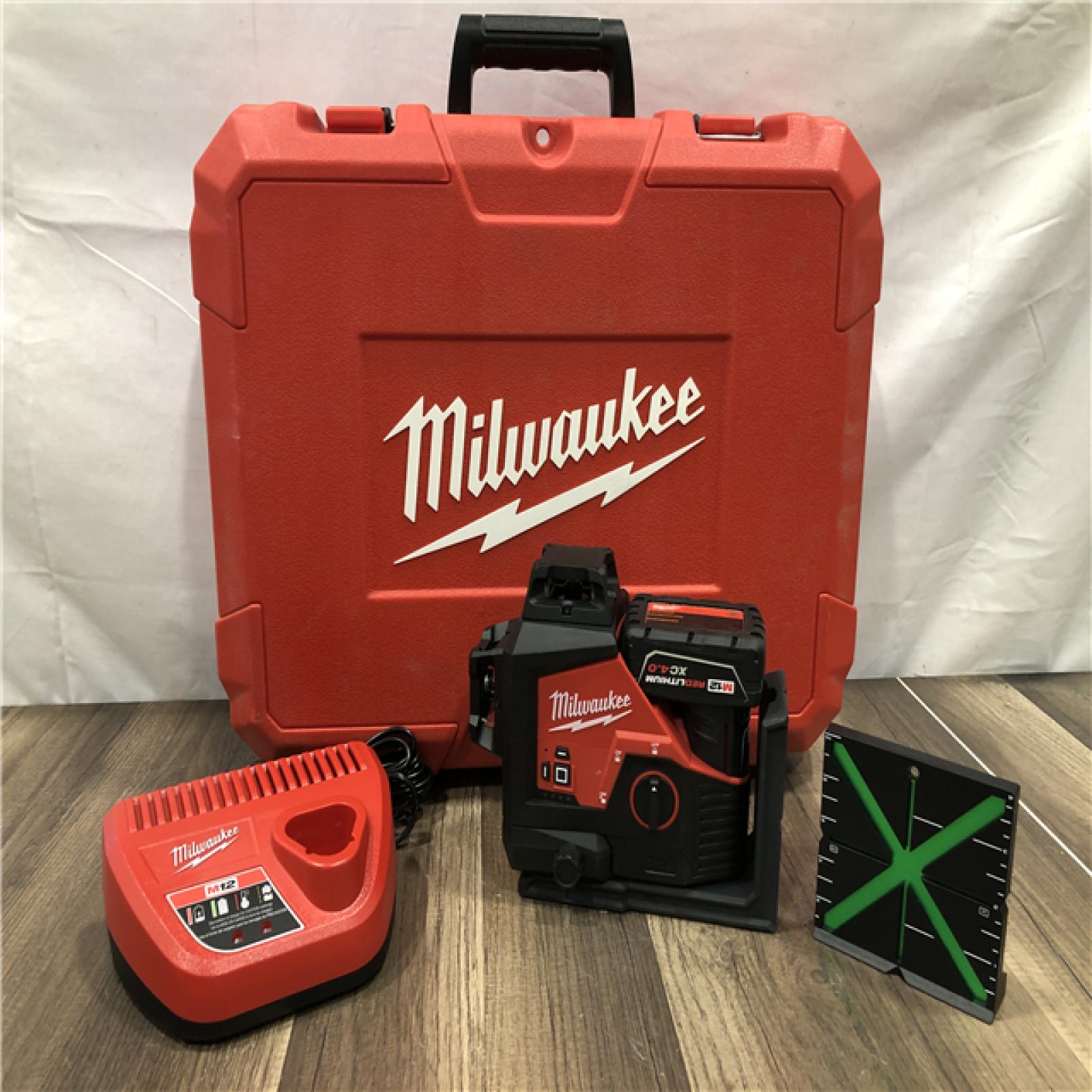 AS-IS Milwaukee 12-Volt Lithium-Ion Cordless Green 250 ft. 3-Plane Laser Level Kit