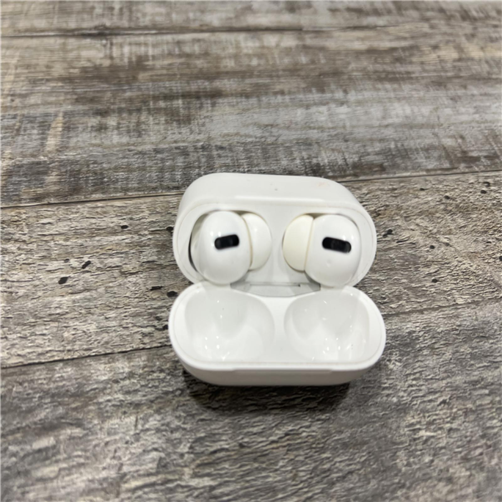 AS-IS AirPods Pro (2nd generation) with MagSafe Case
