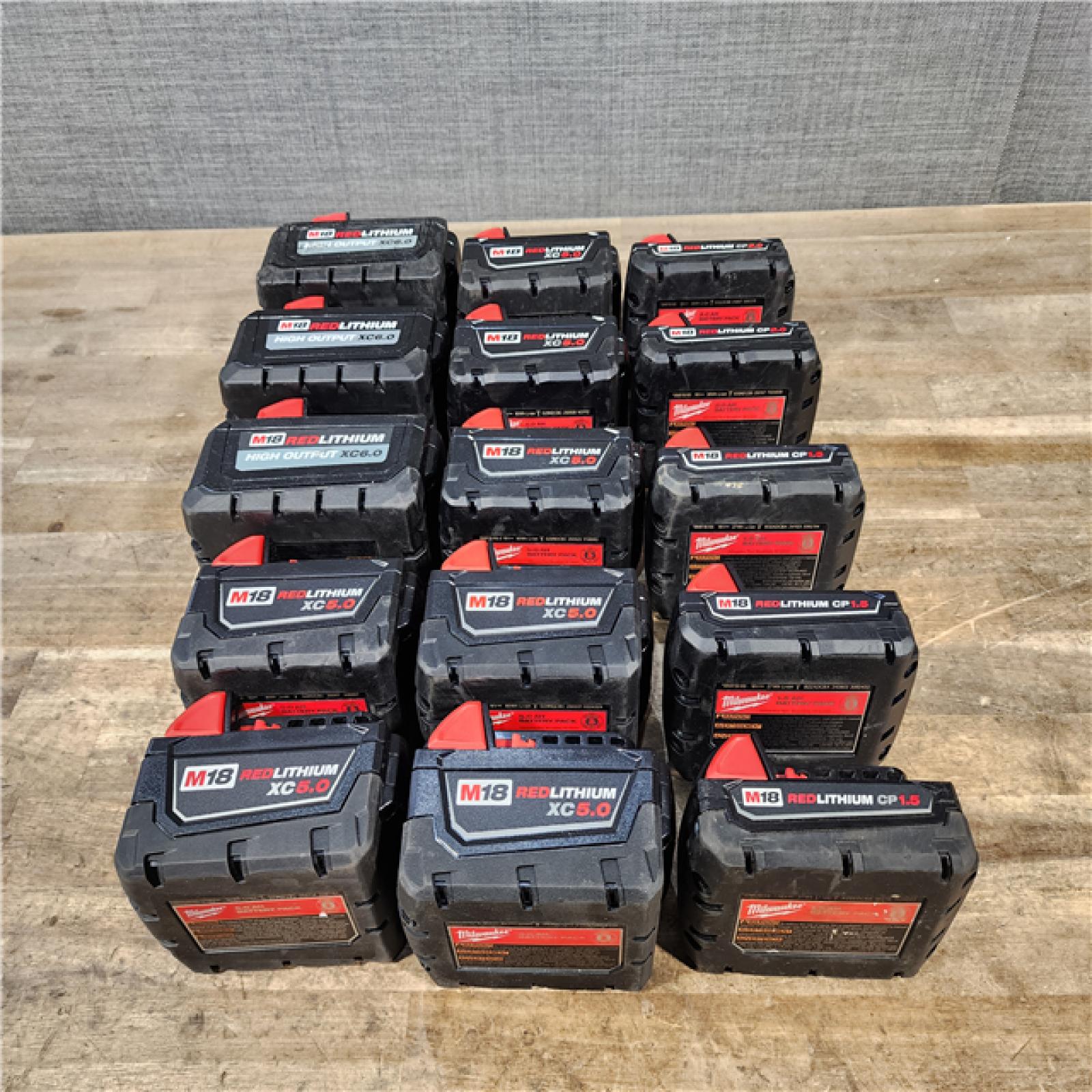 HOUSTON LOCATION - AS-IS MILWAUKEE BATTERY PACK QTY - 15