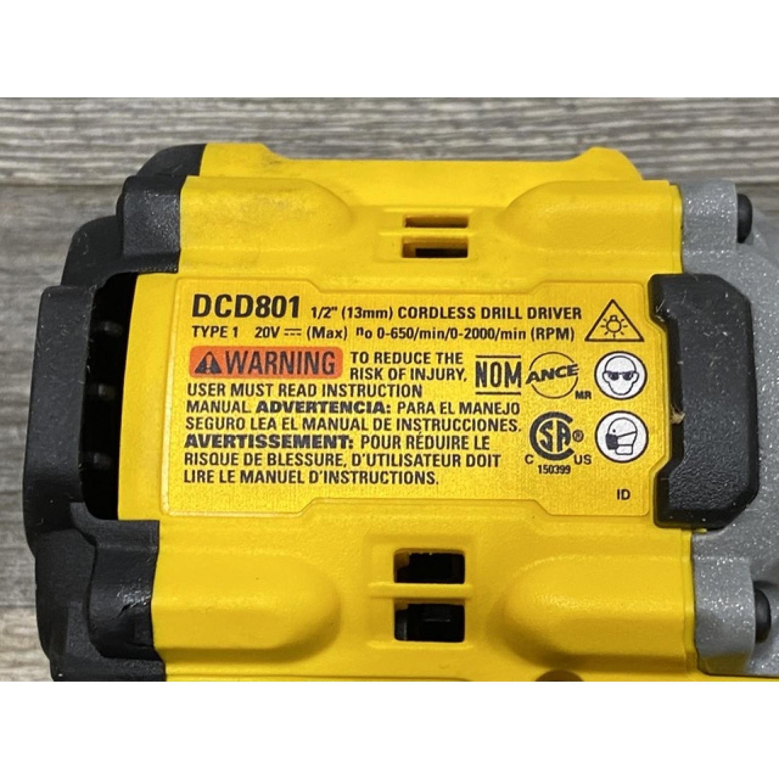 AS-IS DEWALT 20V XR Lithium-Ion Cordless Brushless 1/2 in. Drill/Driver Kit