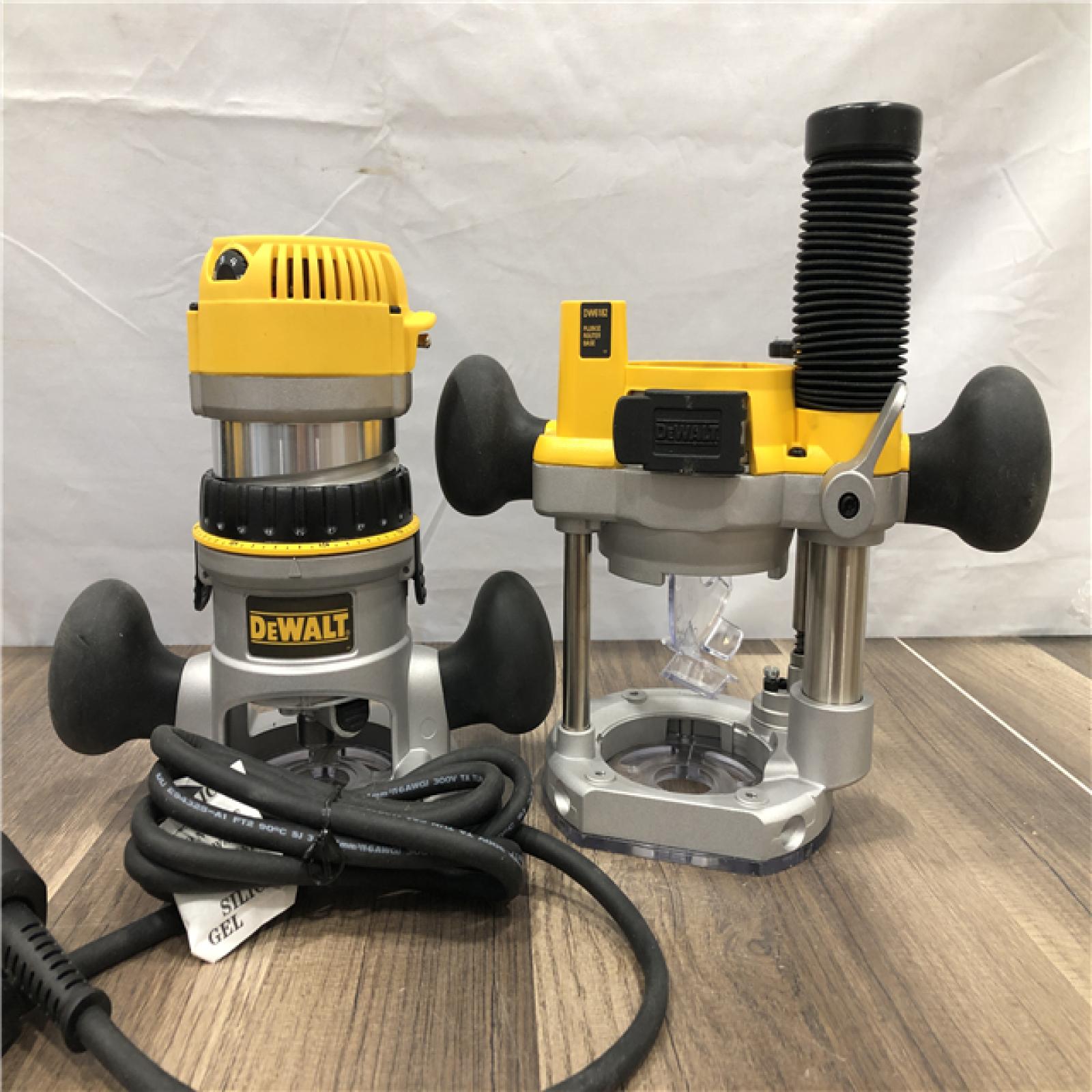AS-IS DEWALT 12 Amp Corded 2-1/4 Horsepower Fixed and Plunge Base Router Kit