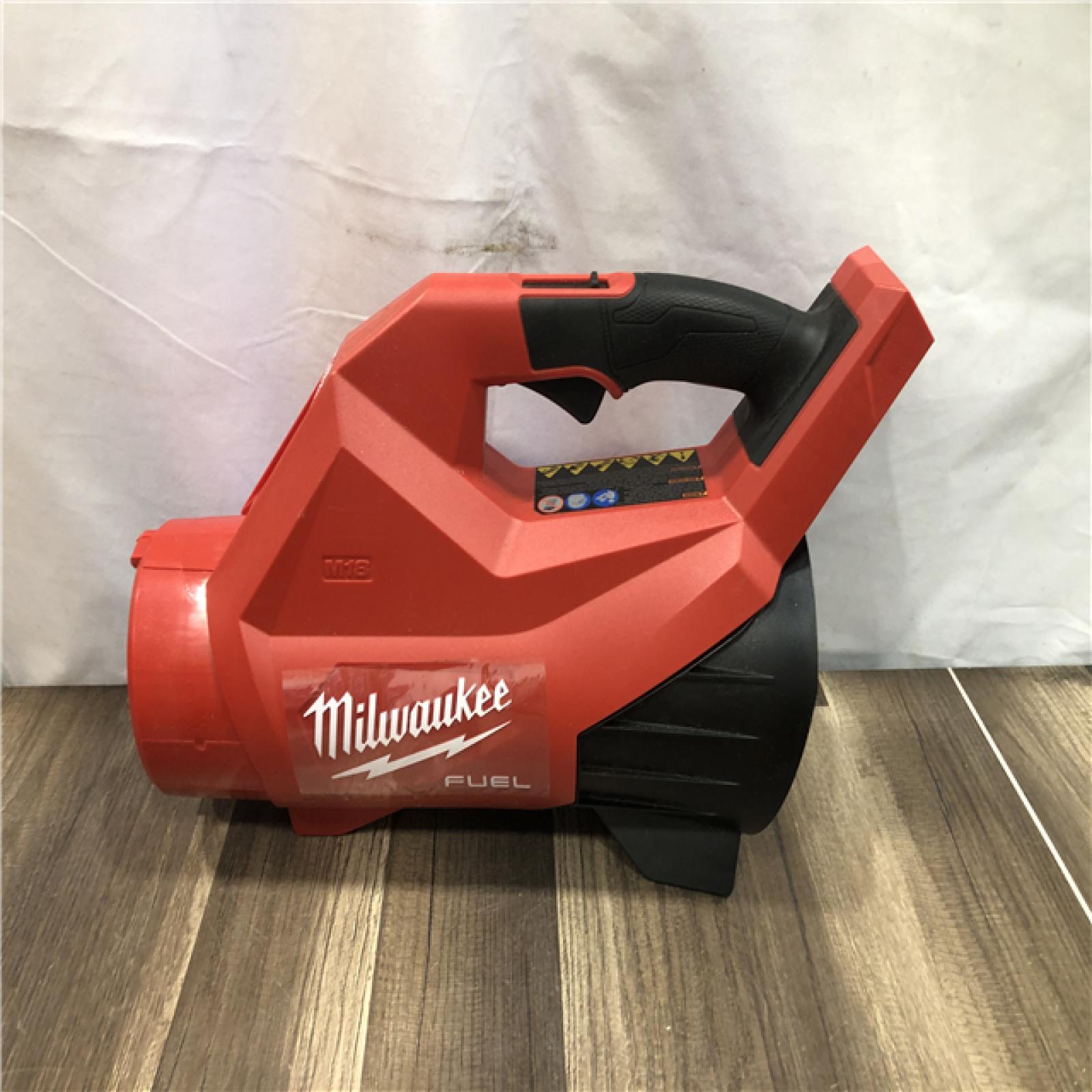 AS-IS Milwaukee FUEL 120 MPH 500 CFM 18V Lithium-Ion Brushless Cordless Handheld Blower (Tool-Only)
