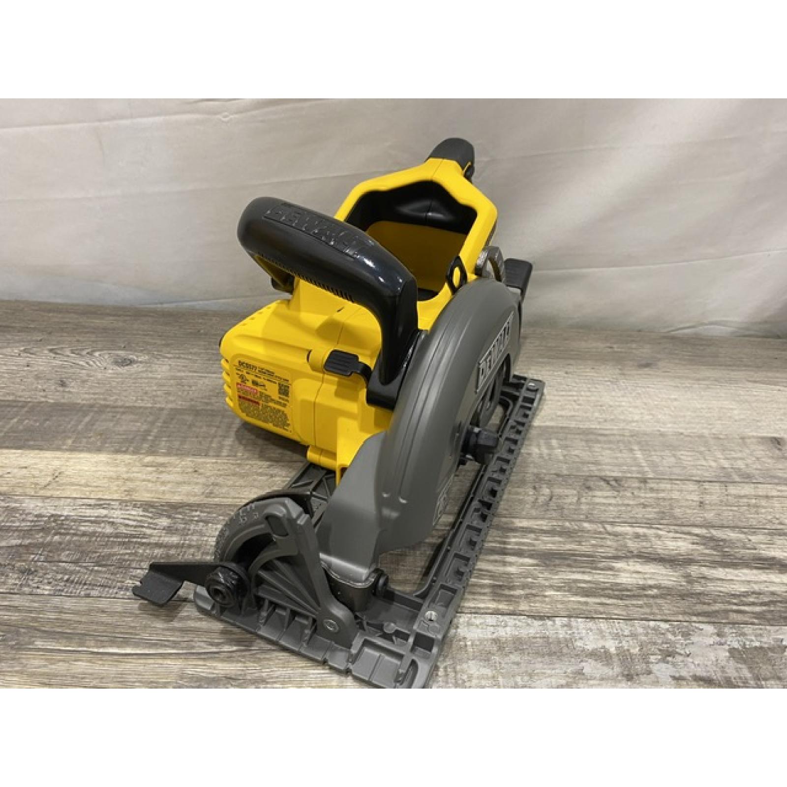 AS-IS DEWALT FLEXVOLT 60V MAX Cordless Brushless 7-1/4 in. Wormdrive Style Circular Saw (Tool Only)
