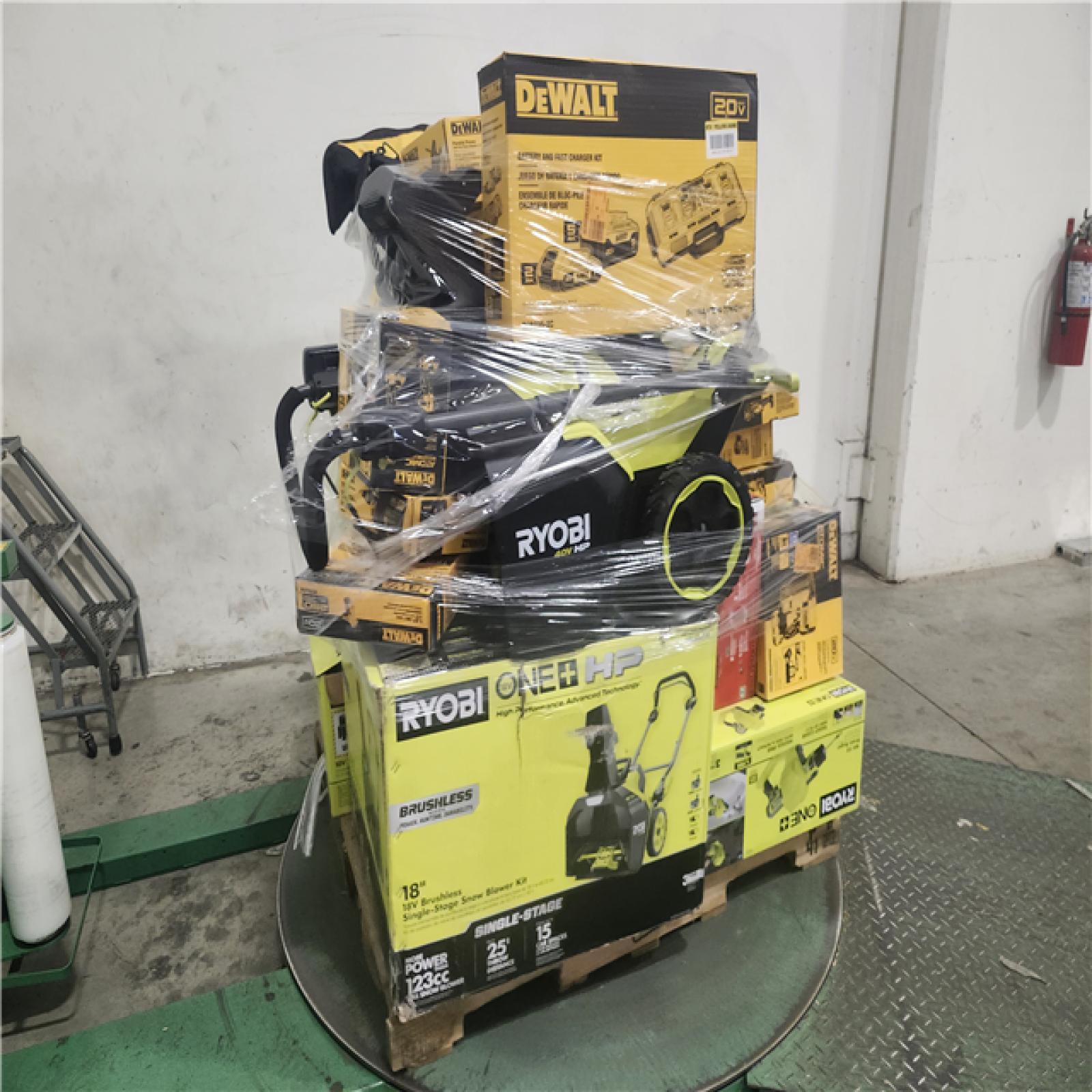 Dallas Location - As-Is Tool Pallet