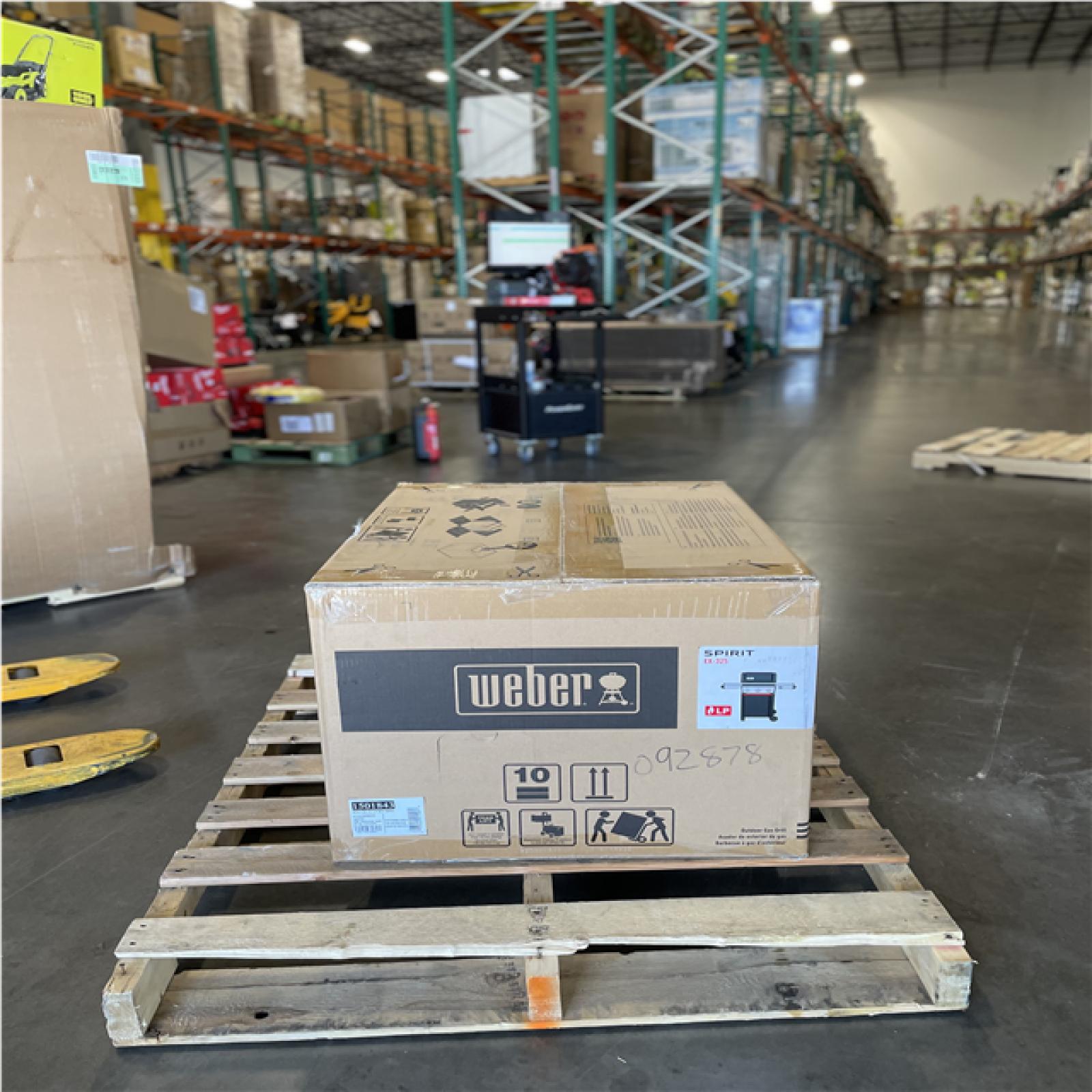 DALLAS LOCATION- Weber Spirit Smart EX-325 3-Burner Propane Gas Grill