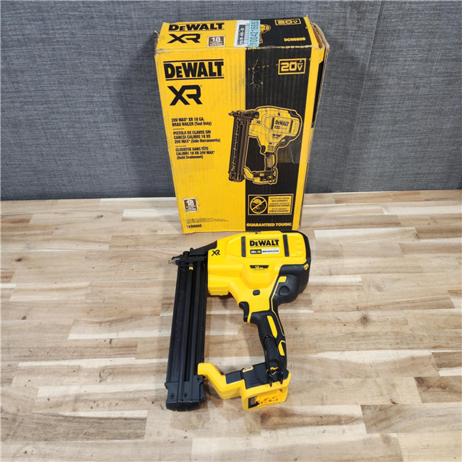 HOUSTON LOCATION - AS-IS DEWALT 20V MAX XR Lithium-Ion Electric Cordless 18-Gauge Brad Nailer (Tool Only)