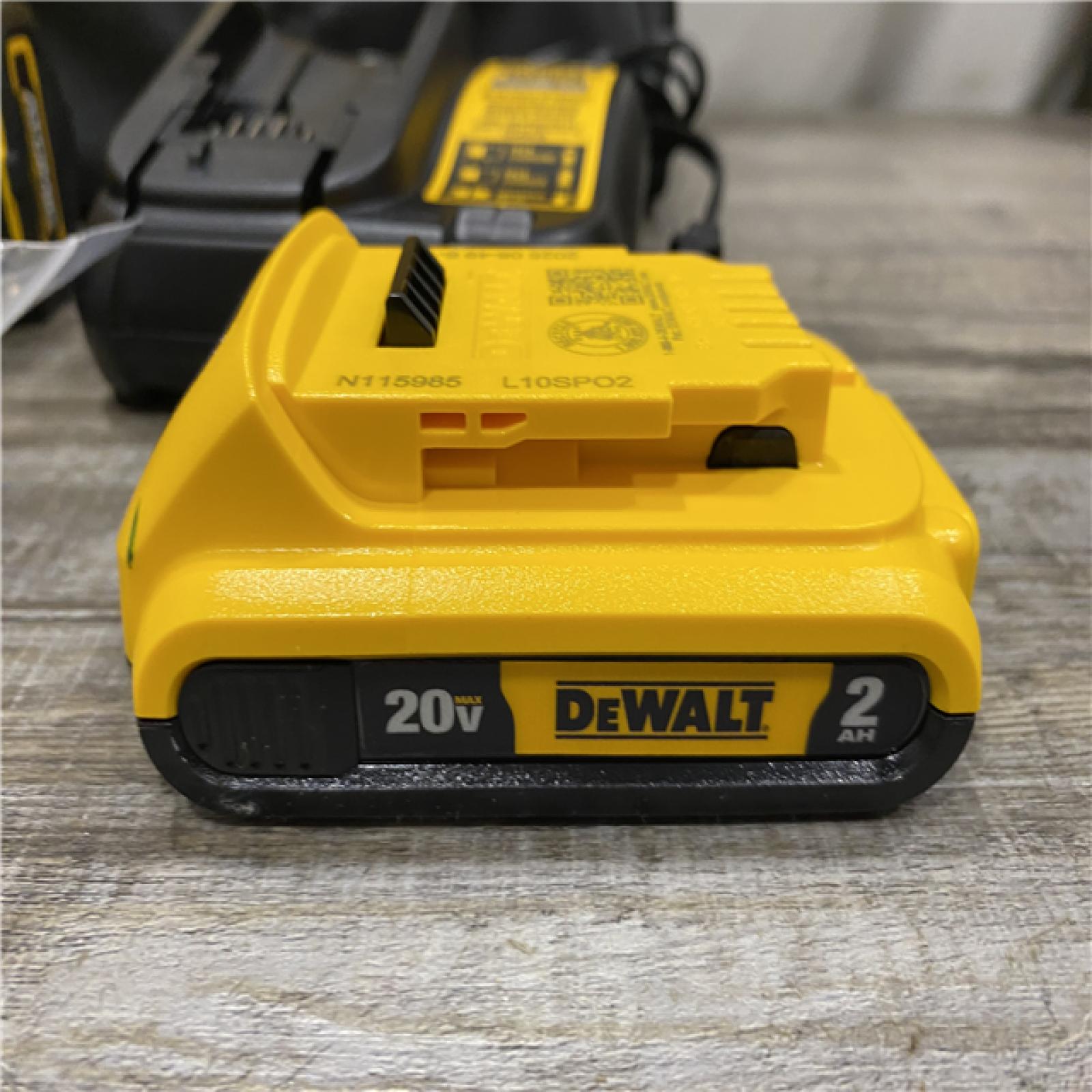 AS-IS DEWALT Atomic 20V Max Lithium-Ion Brushless Cordless Compact 1/4 in. Impact Driver Kit