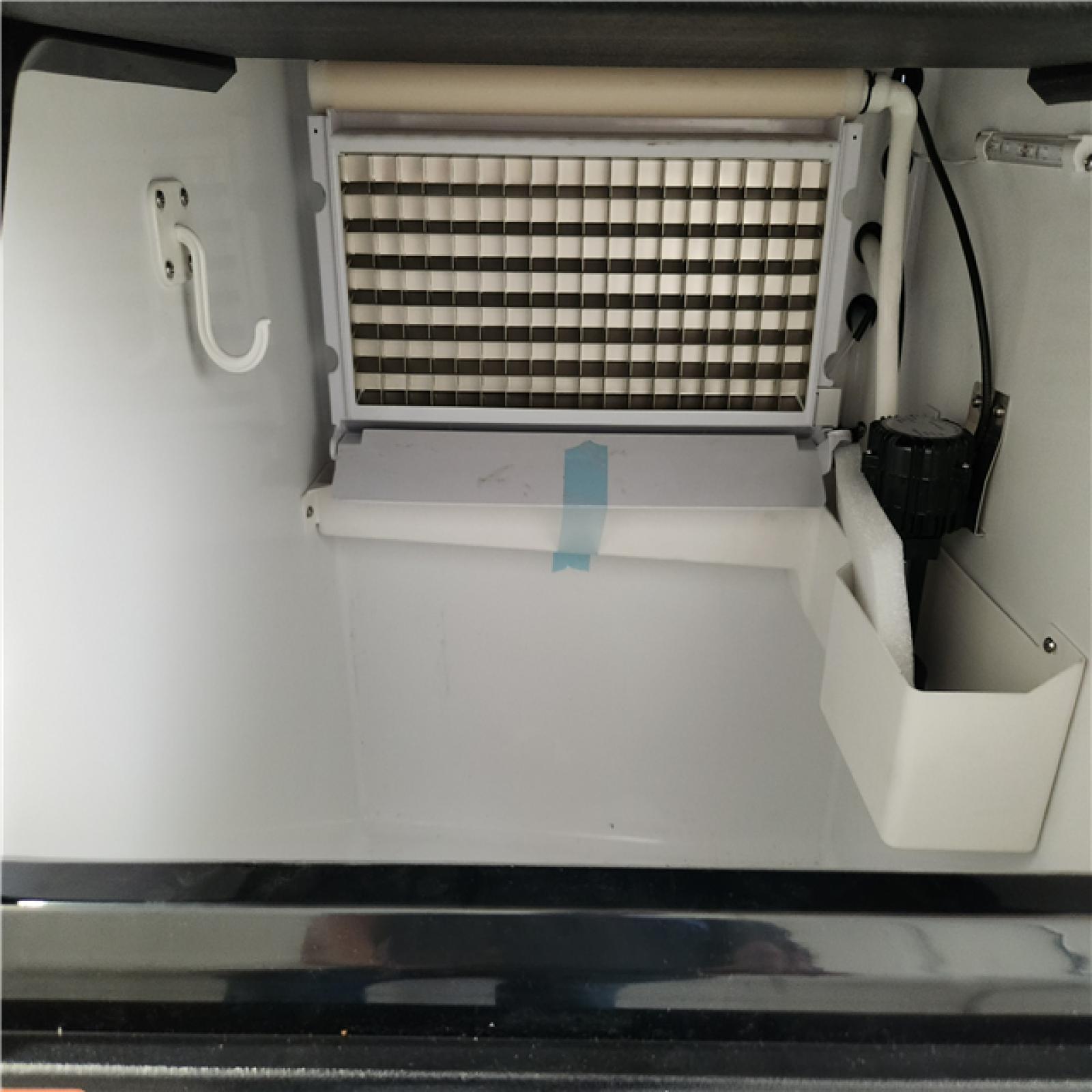 Phoenix Location NEW VEVOR Commercial Ice Maker 265lbs/24H Freestanding Ice Maker Machine with 88lbs Storage Capacity, stainless steel sliver LB265T