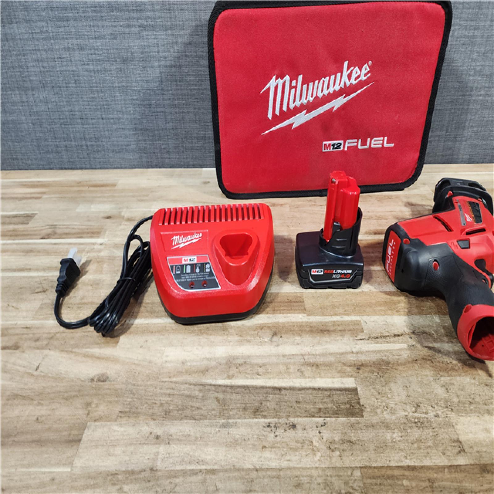 HOUSTON LOCATION - AS - IS Milwaukee FUEL 12V Lithium-Ion Brushless Cordless HACKZALL Reciprocating Saw W/ BATTERY & CHARGER