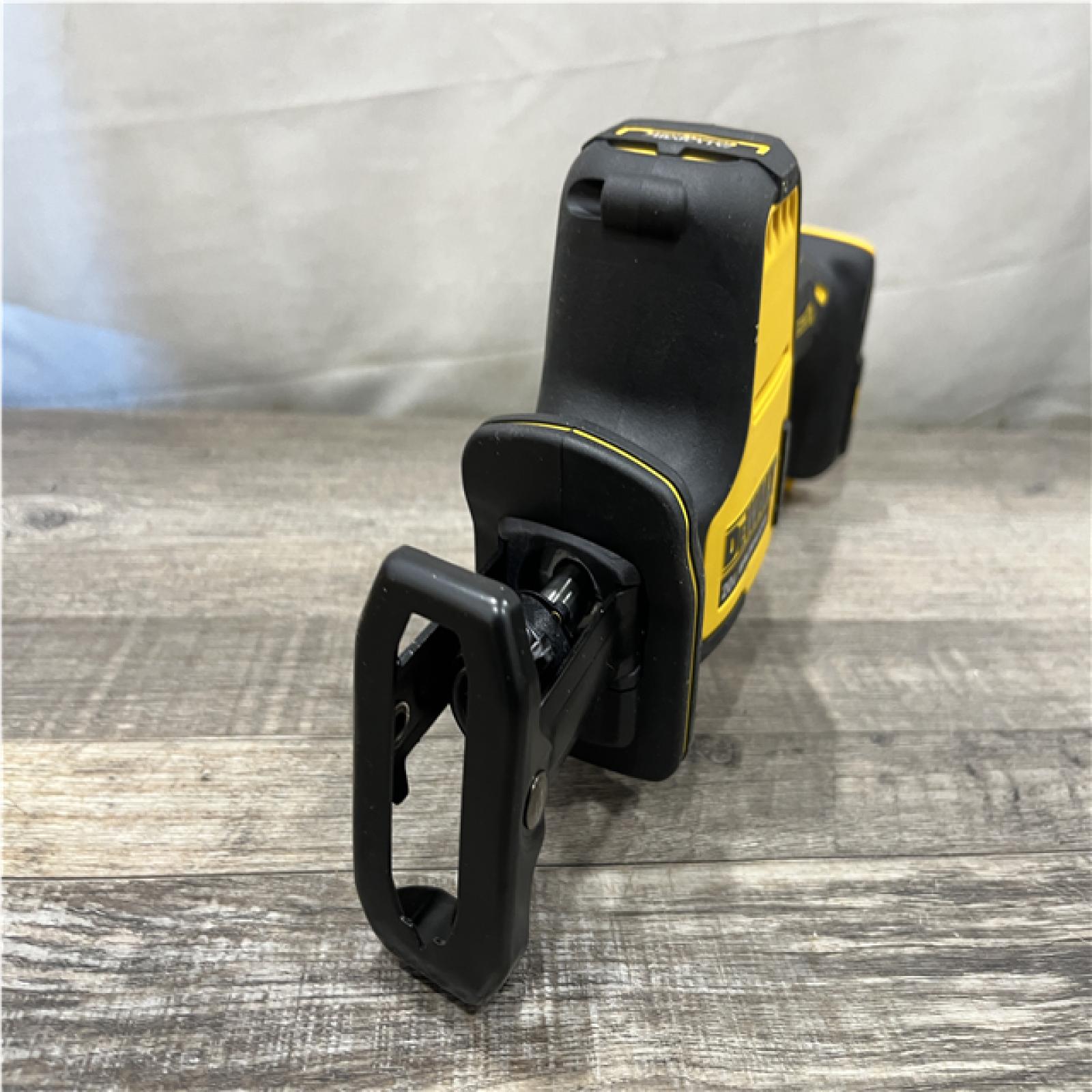AS-IS DEWALT ATOMIC 20V MAX Cordless Brushless Compact Reciprocating Saw (Tool Only)