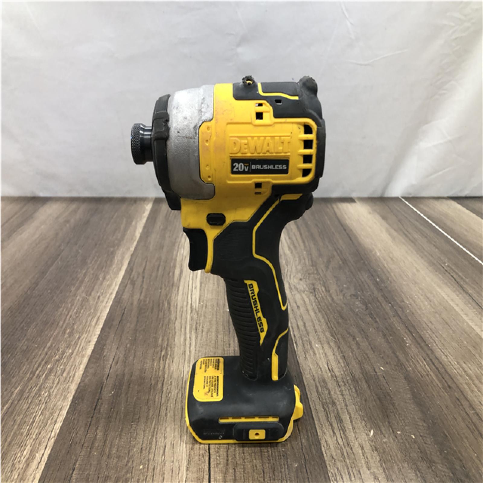 AS-IS DEWALT Atomic 20V Max Lithium-Ion Brushless Cordless Compact 1/4 in. Impact Driver Kit