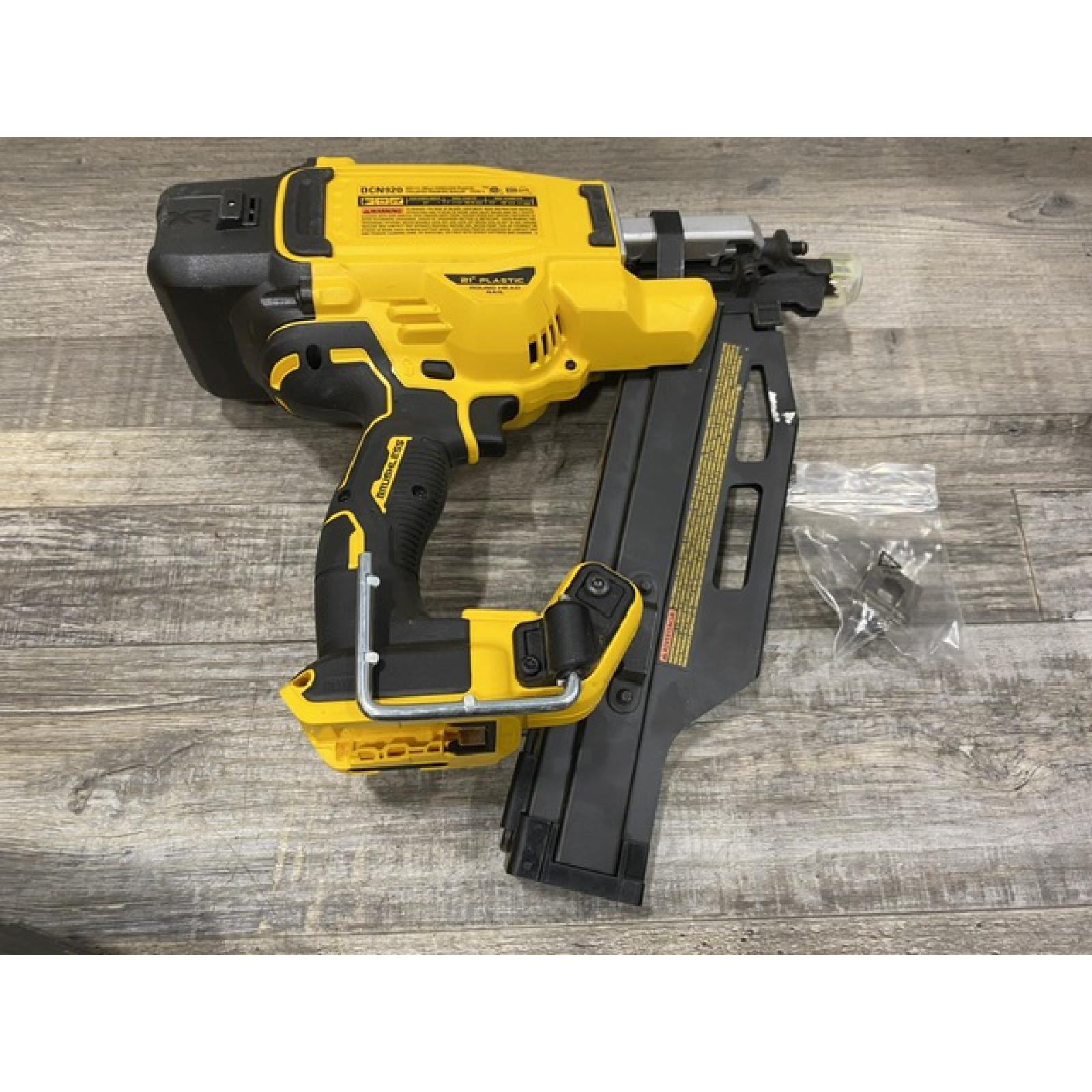 AS-IS DEWALT 20-Volt 21° Cordless Framing Nailer (Tool-Only)