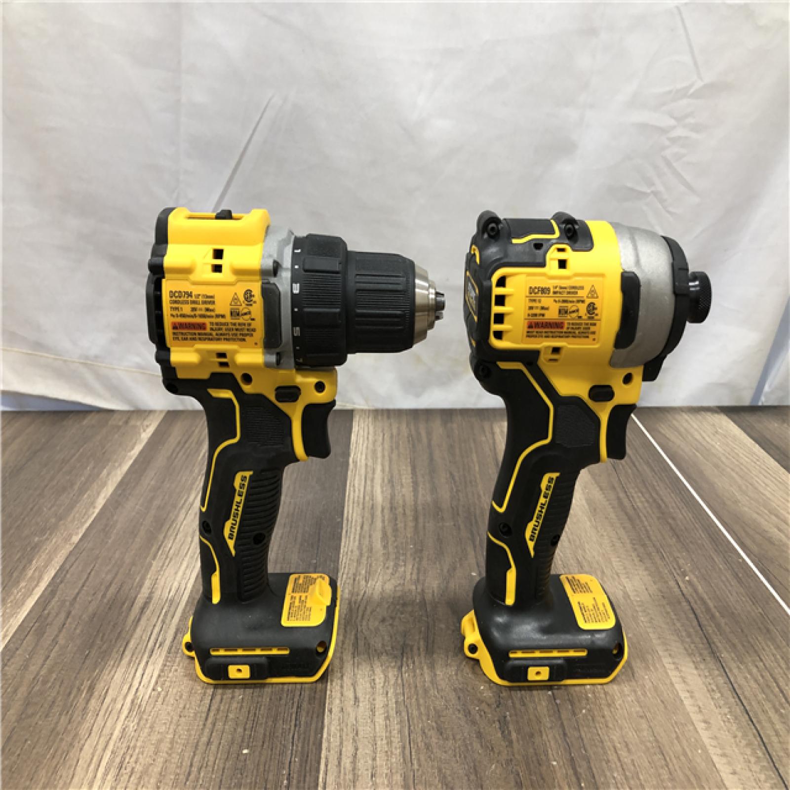 AS-IS DEWALT ATOMIC 20-Volt MAX Lithium-Ion Cordless Combo Kit