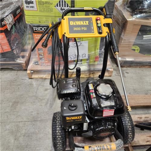 Dallas Location - As-Is DEWALT 3600 PSI 2.5 GPM  Gas Professional Pressure Washer