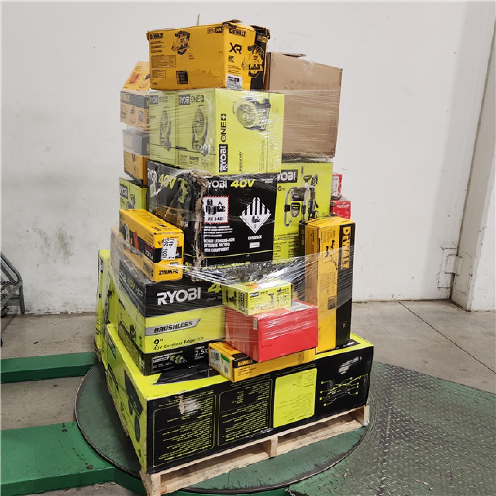 Dallas Location - As-Is Tool Pallet