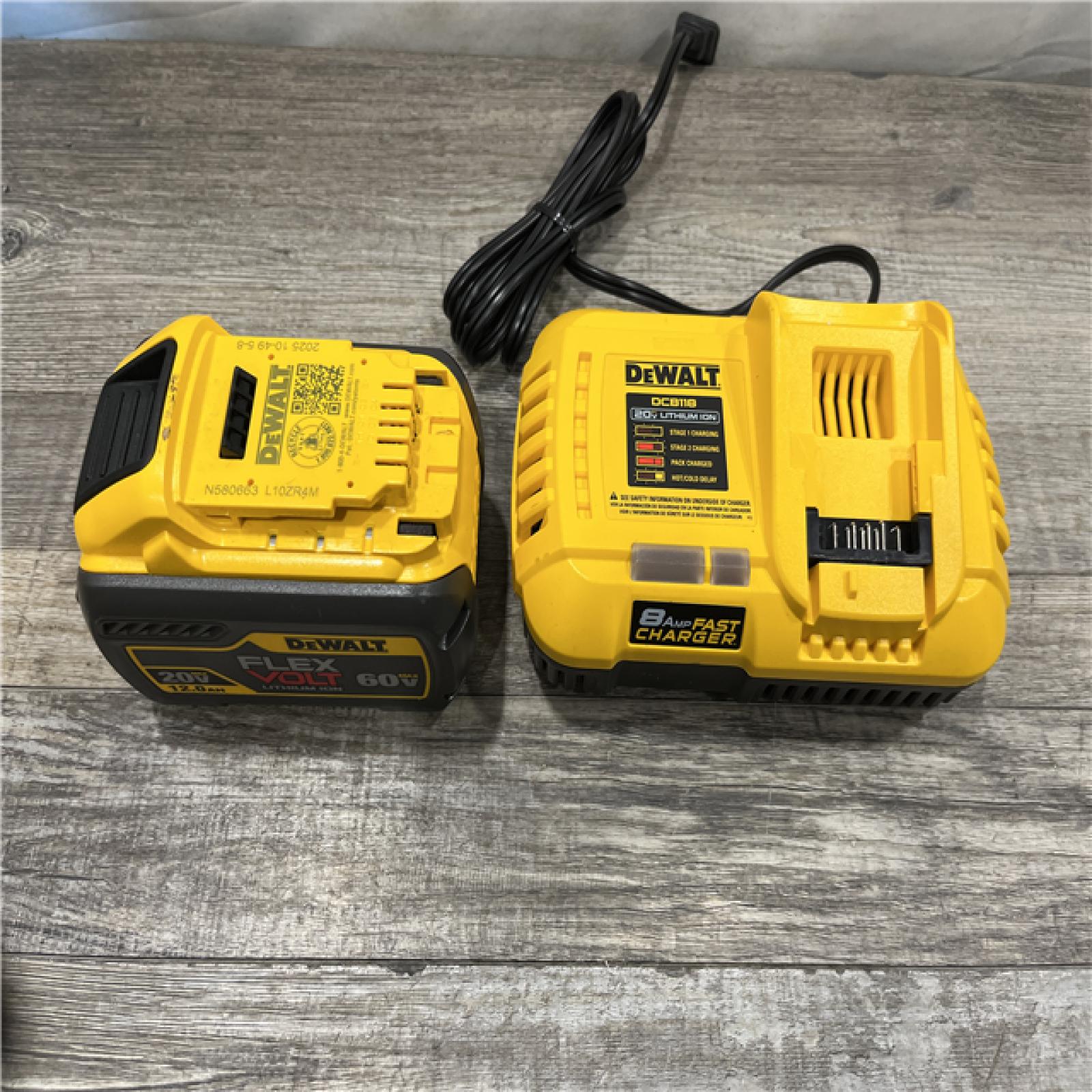 AS-IS DEWALT FLEXVOLT 20V/60V MAX Lithium-Ion 12.0Ah Battery and Fan Cooled Fast Charger