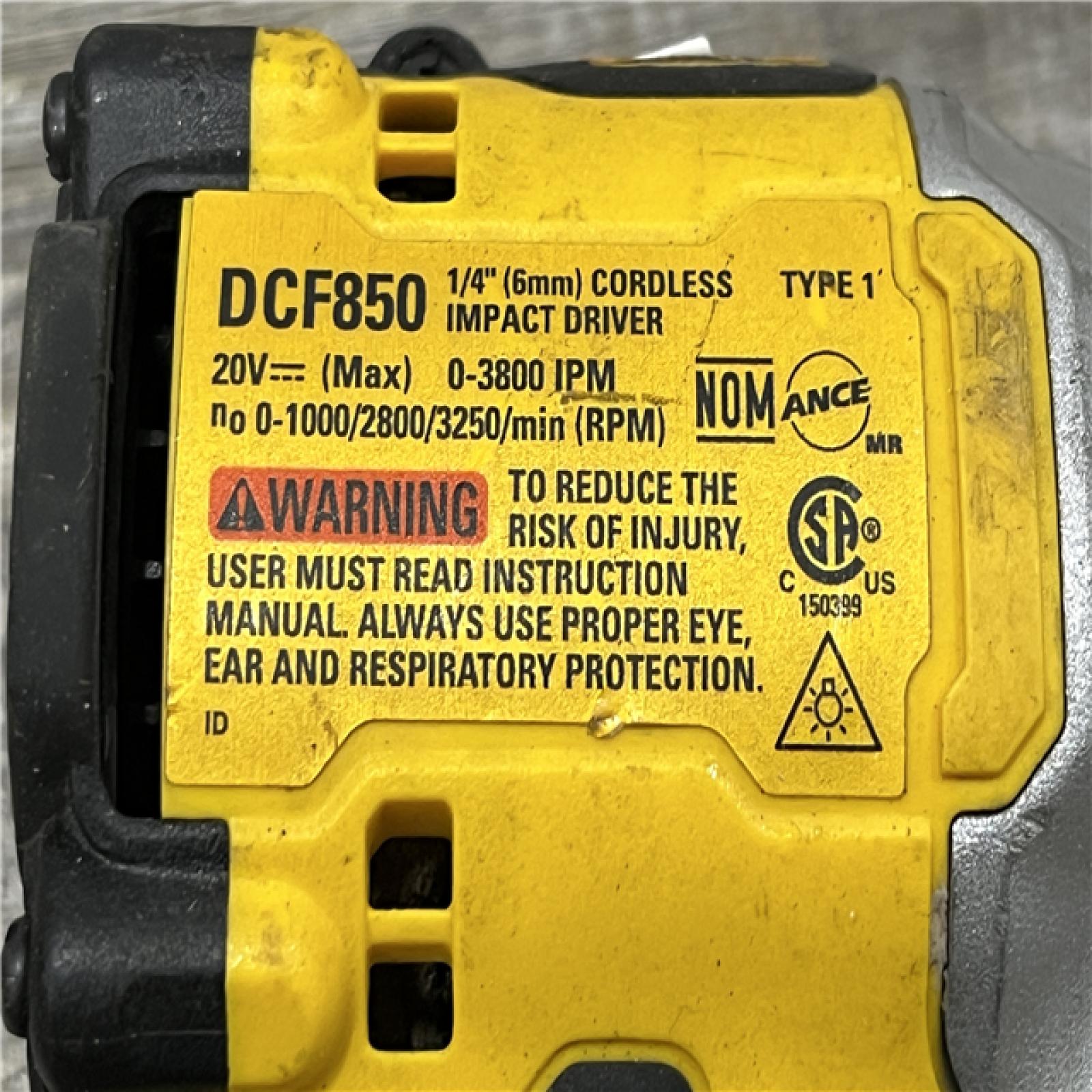 AS-IS DEWALT ATOMIC 20V MAX Cordless Brushless Compact 1/4 in. Impact Driver (Tool Only)