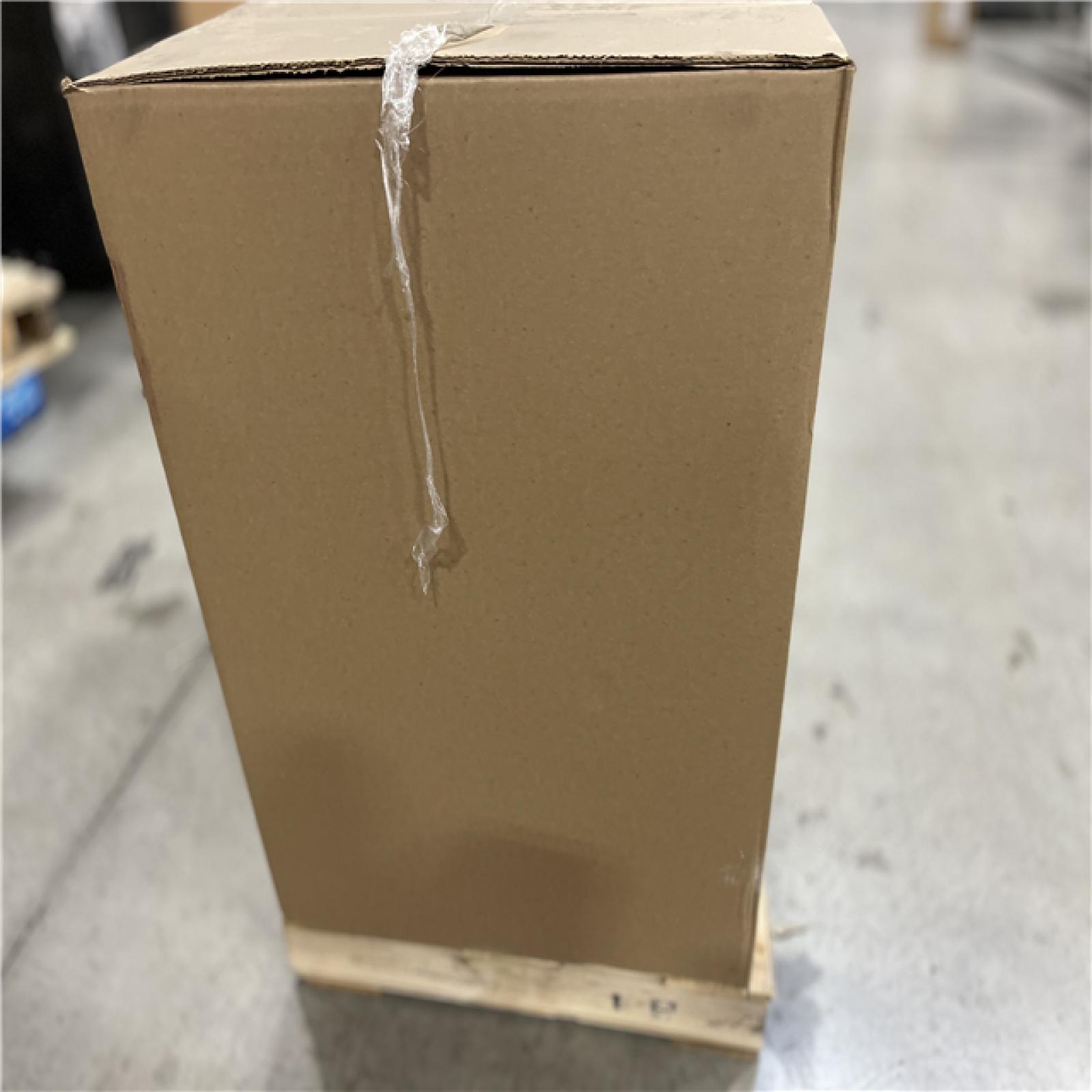 DALLAS LOCATION- NEW! Generac 19300 / 15500-Watt Gas Portable Generator with Electric Start