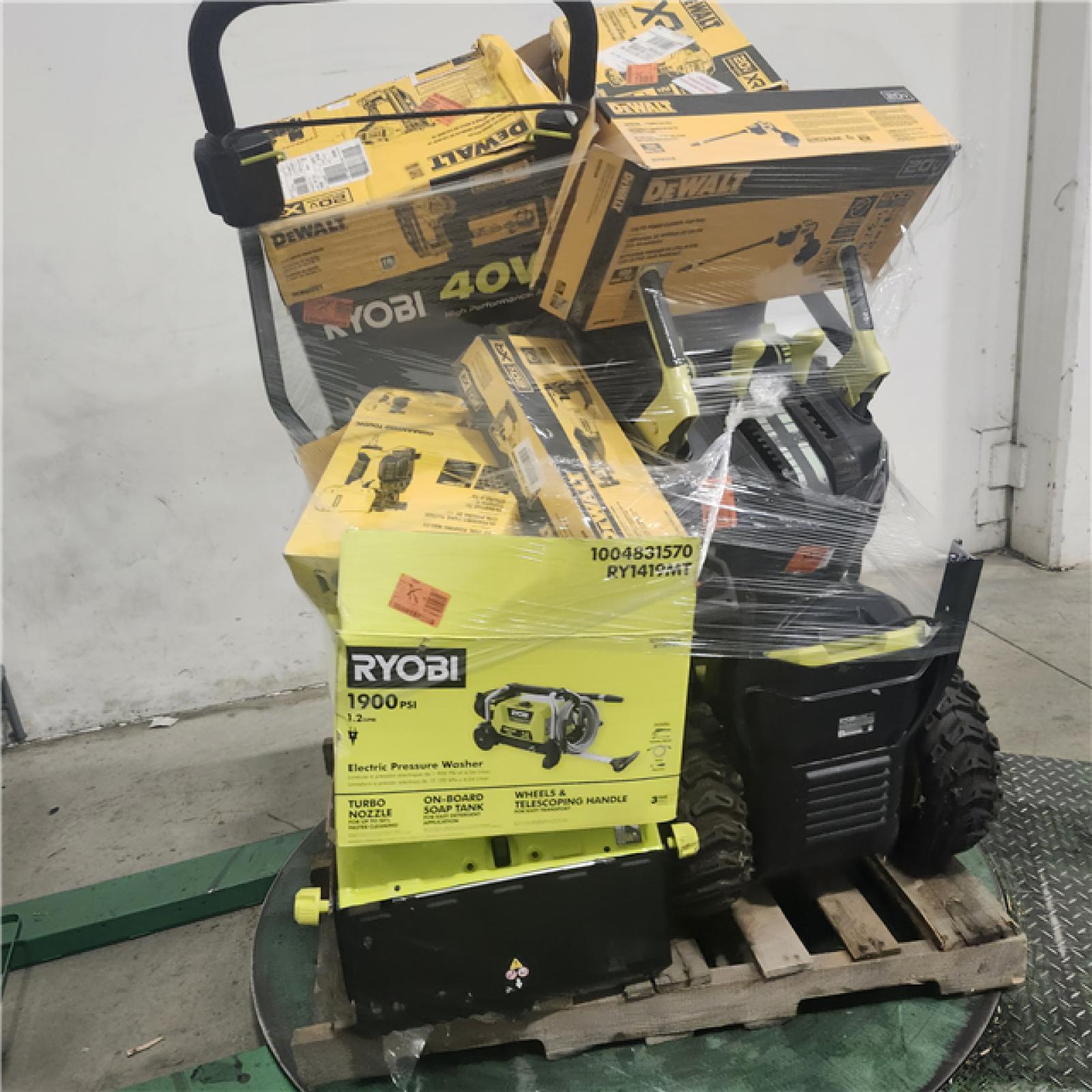 Dallas Location - As-Is Tool Pallet