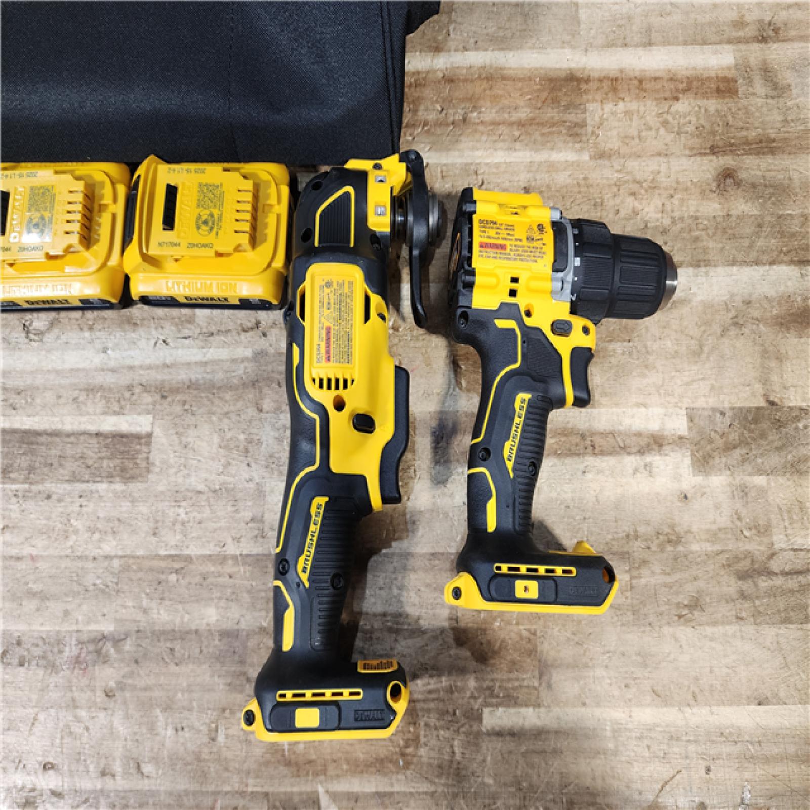HOUSTON LOCATION - AS - IS DEWALT 2 TOOL COMBO KIT W/ (2) BATTERY & CHARGER