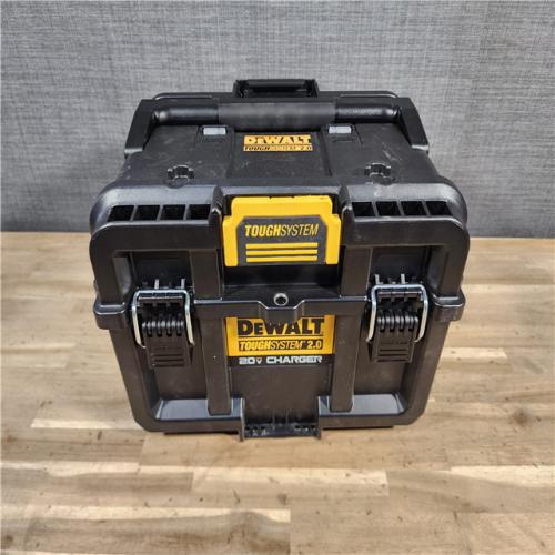 HOUSTON LOCATION - AS-IS Dewalt 20V MAX TOUGHSYSTEM 2.0 Dual Port Charger - DWST08050 (TOOL ONLY)