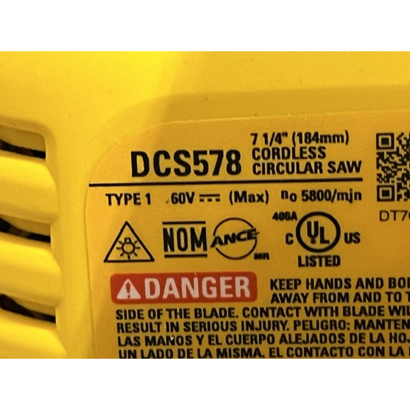 AS-IS DEWALT FLEXVOLT 60V MAX Cordless Brushless 7-1/4 in. Circular Saw with Brake (Tool Only)
