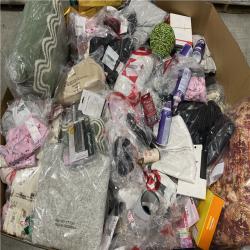 DALLAS LOCATION- NEW!- BULLSEYE MIXED CLOTHING PALLET (300 UNITS)