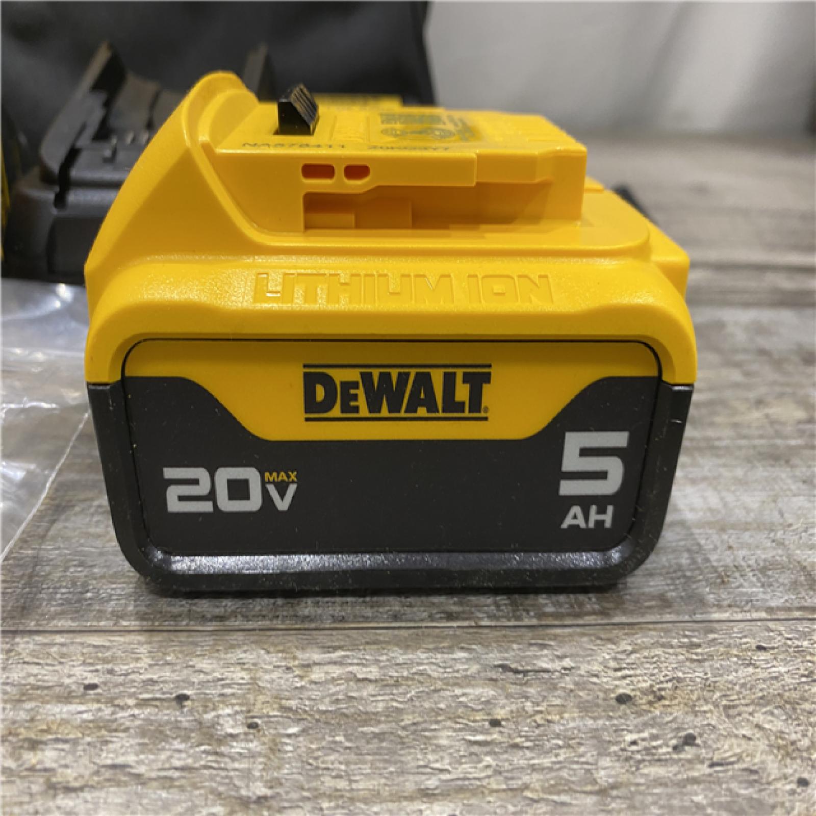 AS-IS DEWALT 20-Volt Maximum XR Lithium-Ion Cordless Brushless 1/4 in. 3-Speed Impact Driver Kit