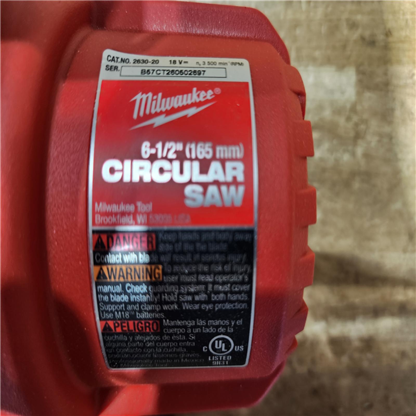 HOUSTON LOCATION - AS - IS Milwaukee 18V Lithium-Ion Cordless 6-1/2 in. Circular Saw (Tool-Only)